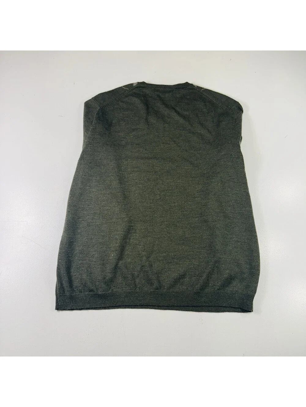 Banana Republic Sweater Green Argyle V Neck 100% Wool Men’s Size XL
